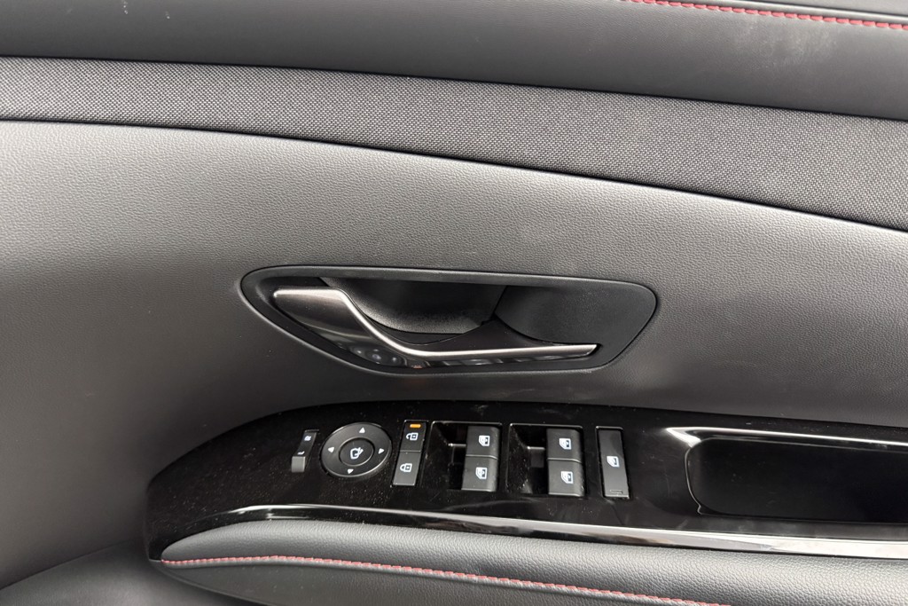 Hyundai Tucson N Line Automatic Petrol-Electric Hybrid SUV - Stock Number (1545697) - 13th supplementary image