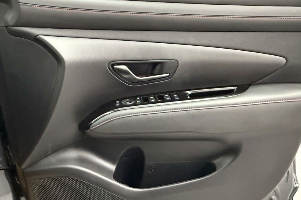 Hyundai Tucson N Line Automatic Petrol-Electric Hybrid SUV - Stock Number (1545701) - 17th supplementary image