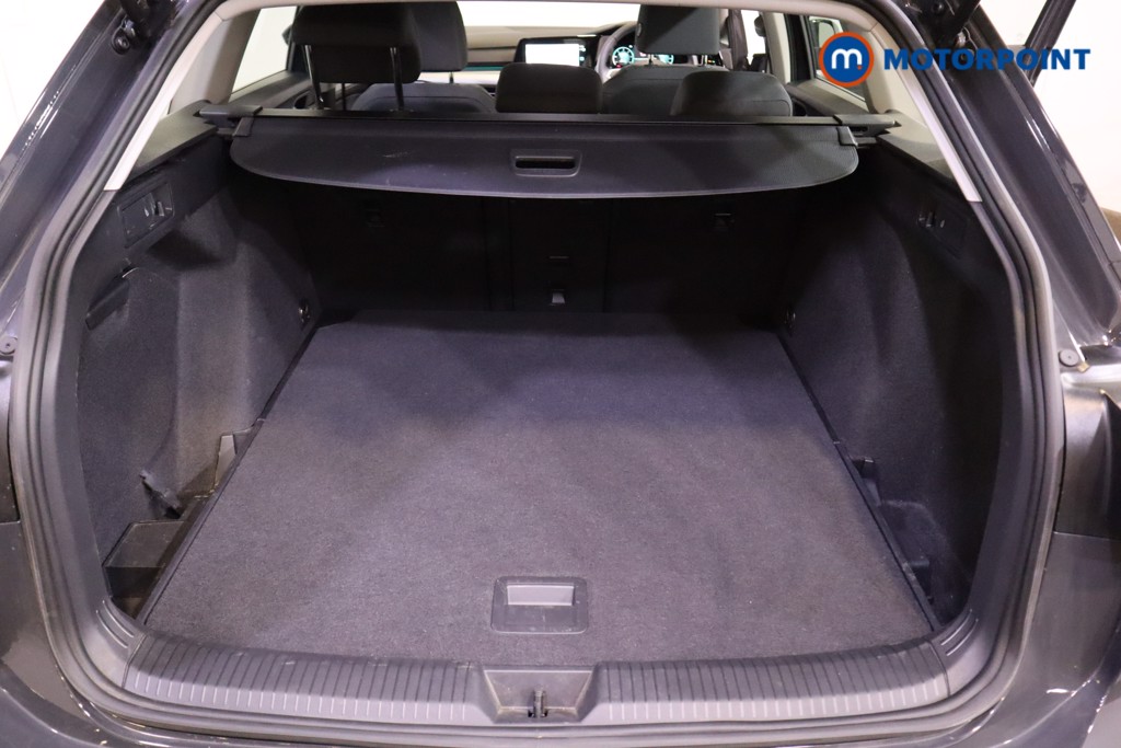 Volkswagen Golf Life Manual Diesel Estate - Stock Number (1545810) - 8th supplementary image