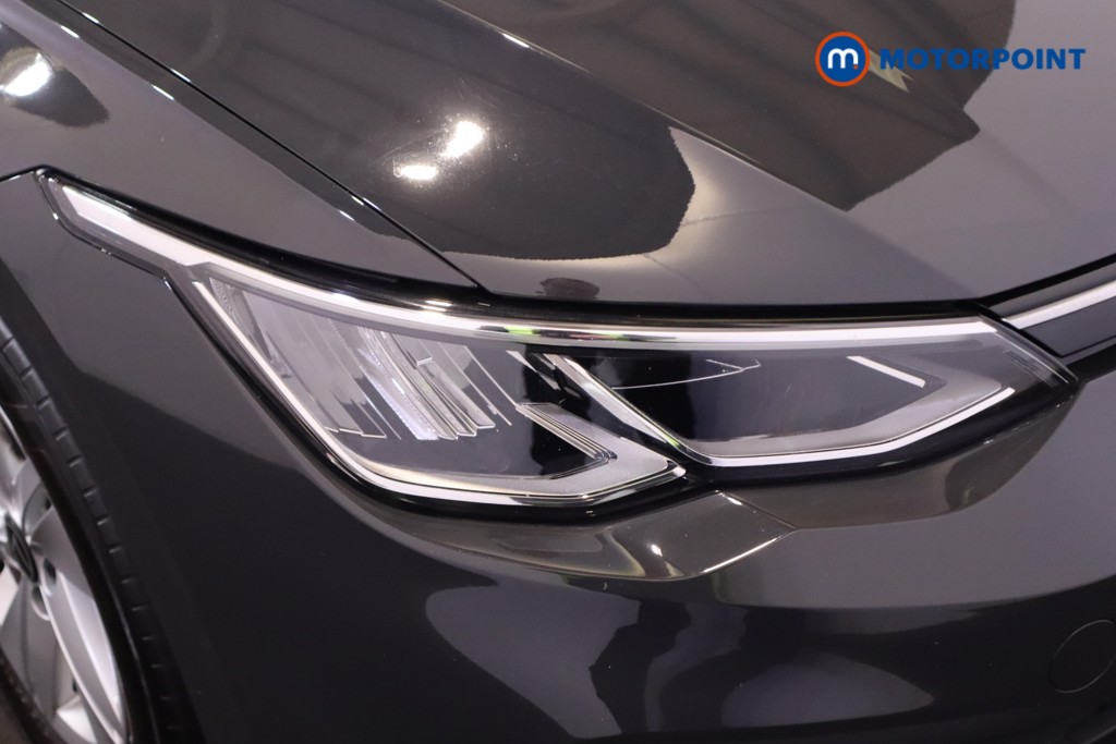 Volkswagen Golf Life Manual Diesel Estate - Stock Number (1545810) - 20th supplementary image