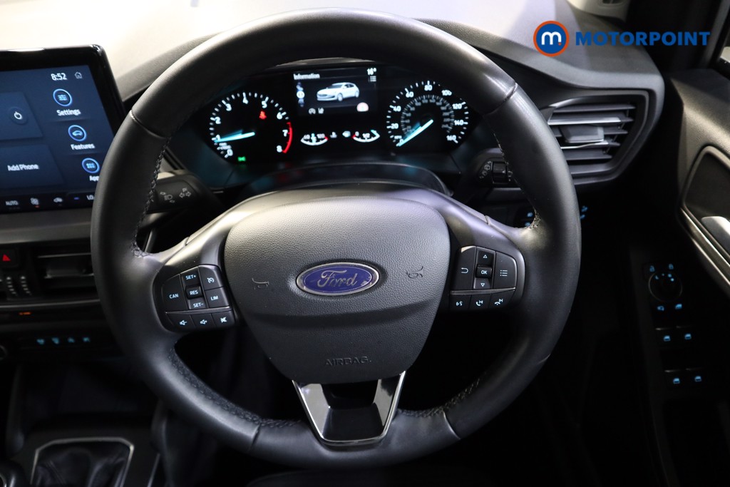 Ford Focus Titanium Manual Petrol Hatchback - Stock Number (1545844) - 2nd supplementary image
