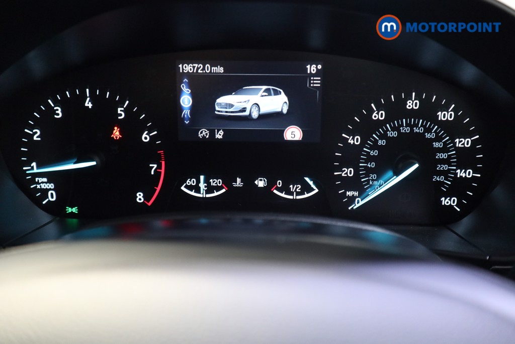Ford Focus Titanium Manual Petrol Hatchback - Stock Number (1545844) - 5th supplementary image