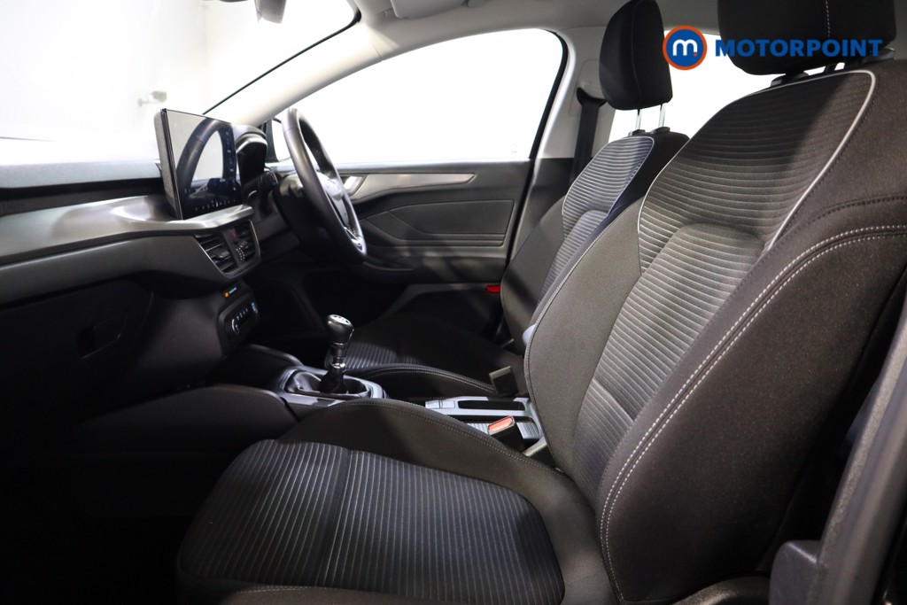 Ford Focus Titanium Manual Petrol Hatchback - Stock Number (1545844) - 11th supplementary image
