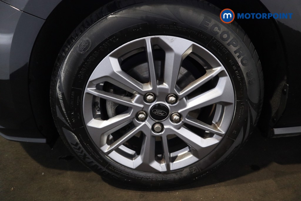 Ford Focus Titanium Manual Petrol Hatchback - Stock Number (1545844) - 16th supplementary image