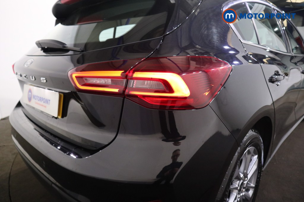 Ford Focus Titanium Manual Petrol Hatchback - Stock Number (1545844) - 20th supplementary image