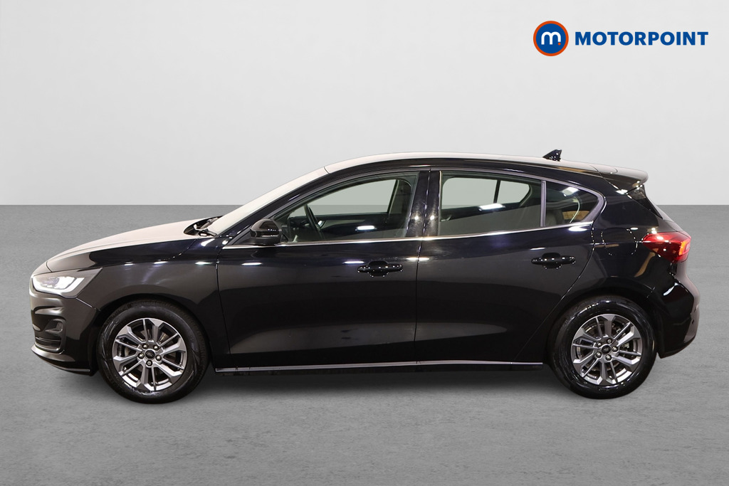 Ford Focus Titanium Manual Petrol Hatchback - Stock Number (1545844) - Passenger side
