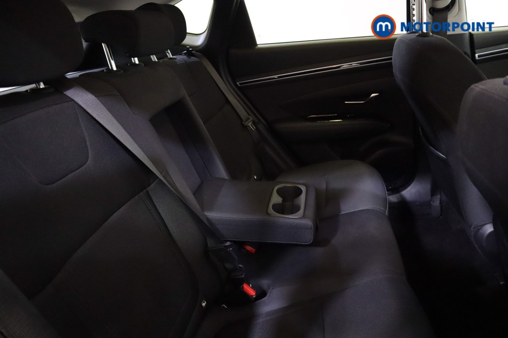 Hyundai Tucson Se Connect Manual Petrol SUV - Stock Number (1545856) - 7th supplementary image