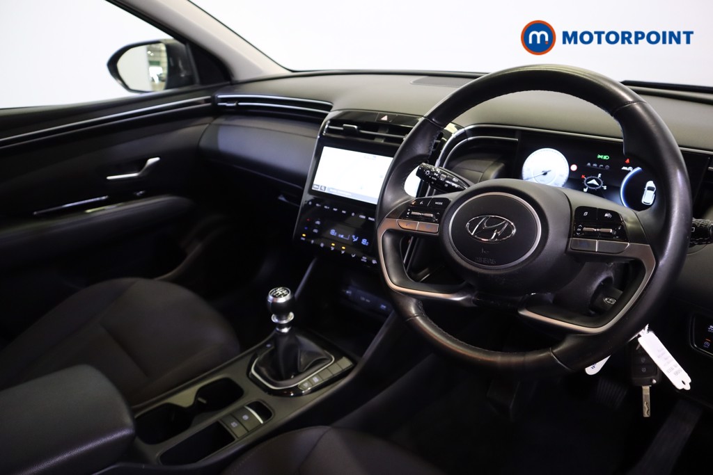 Hyundai Tucson Se Connect Manual Petrol SUV - Stock Number (1545856) - 1st supplementary image