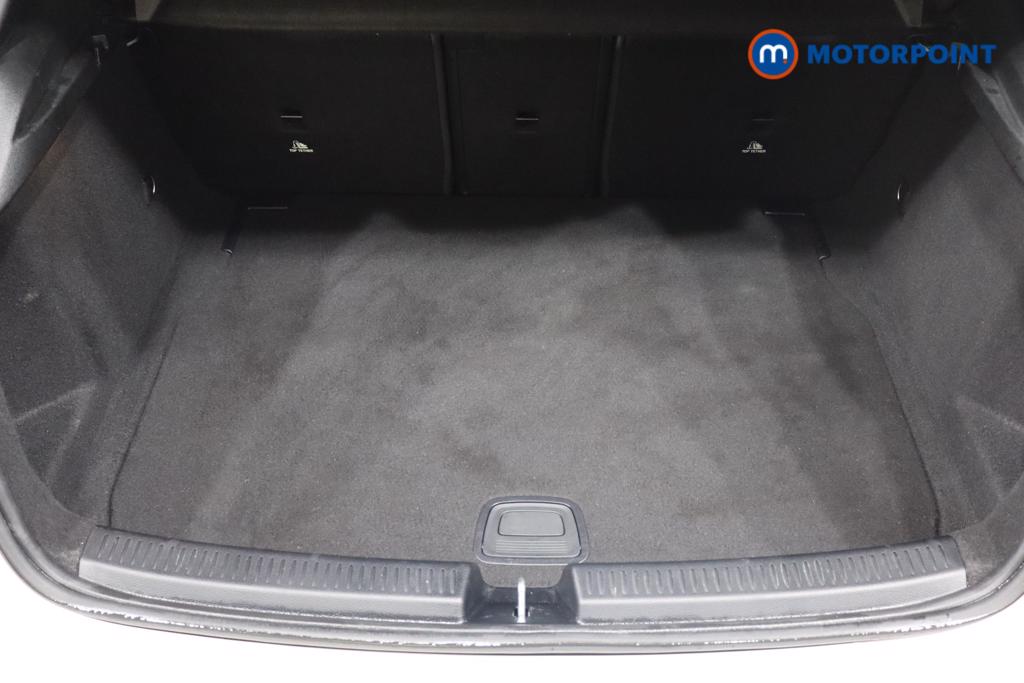 Mercedes-Benz A Class Amg Line Executive Edition Automatic Petrol Hatchback - Stock Number (1545959) - 27th supplementary image