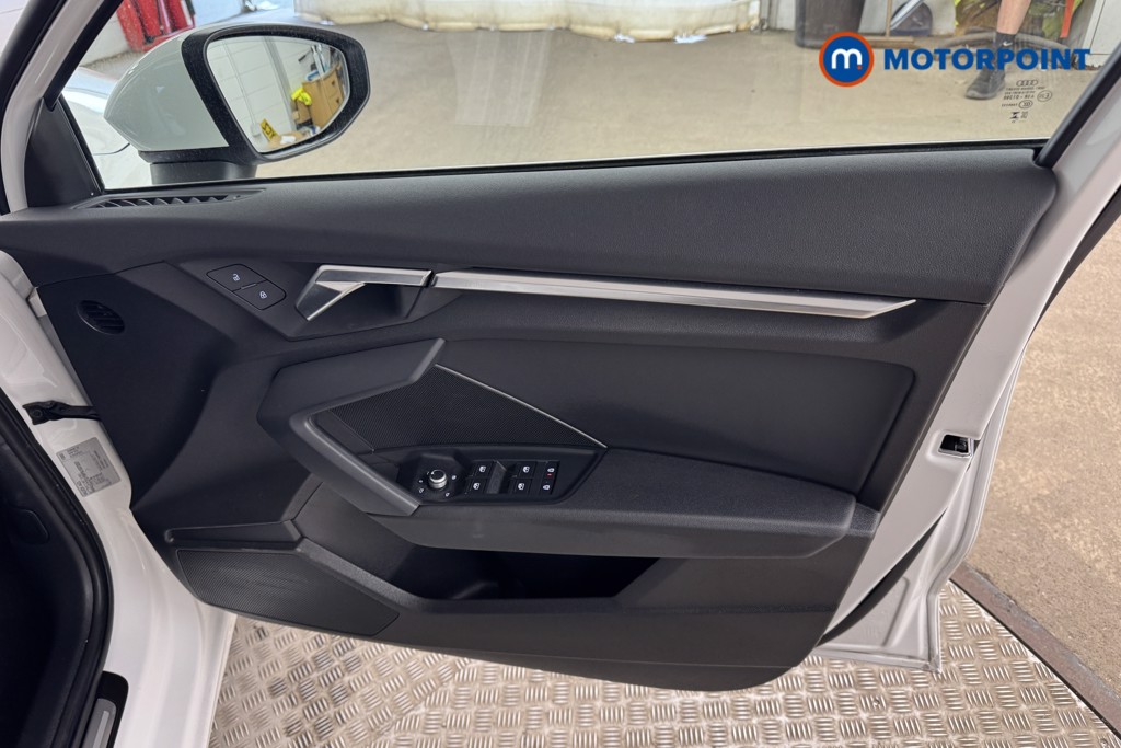 Audi A3 Sport Manual Petrol Hatchback - Stock Number (1546198) - 12th supplementary image