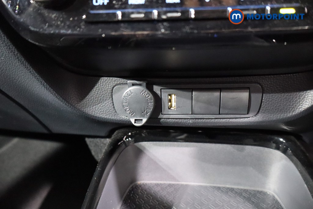 Toyota Aygo X Edge Automatic Petrol Hatchback - Stock Number (1546304) - 16th supplementary image