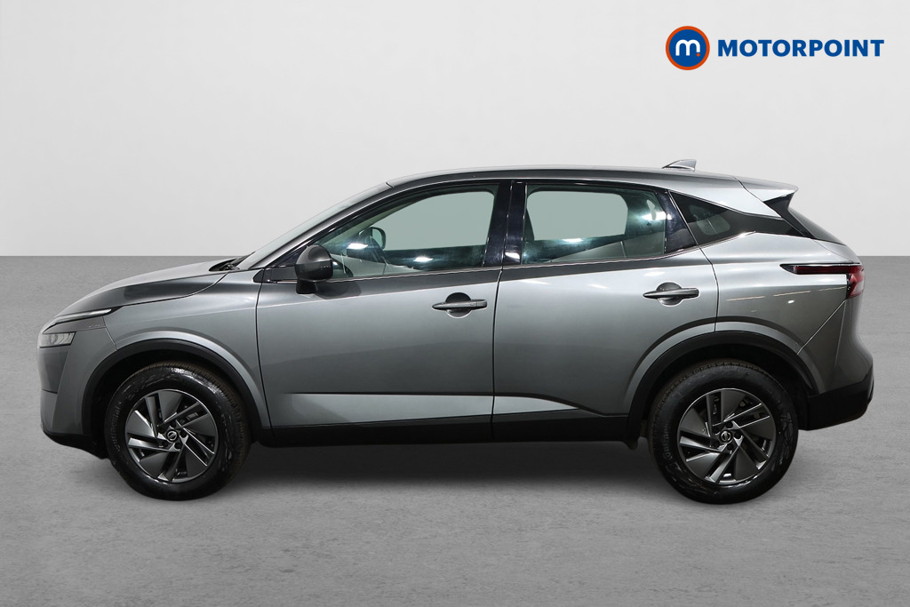 Nissan Qashqai Acenta Premium Automatic Petrol SUV - Stock Number (1546406) - Passenger side
