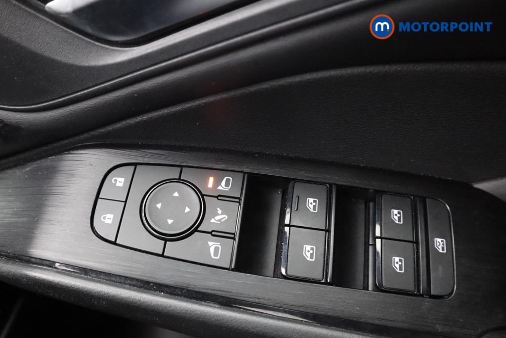 Nissan Qashqai Acenta Premium Manual Petrol SUV - Stock Number (1546750) - 16th supplementary image