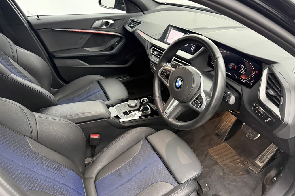 BMW 1 Series M Sport Automatic Petrol Hatchback - Stock Number (1546832) - 1st supplementary image