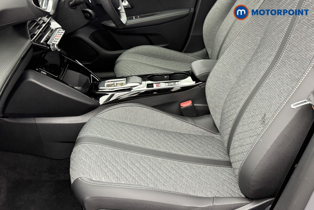Peugeot 208 Allure Automatic Petrol-Electric Hybrid Hatchback - Stock Number (1546859) - 18th supplementary image