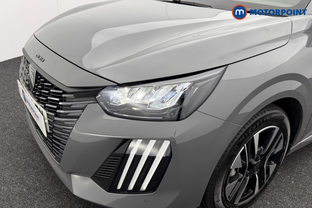 Peugeot 208 Allure Automatic Petrol-Electric Hybrid Hatchback - Stock Number (1546859) - 24th supplementary image