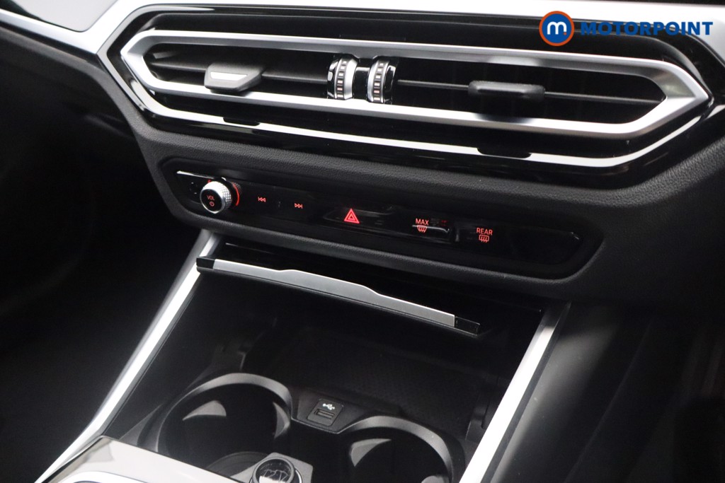 BMW 3 Series Sport Automatic Petrol Estate - Stock Number (1546884) - 9th supplementary image