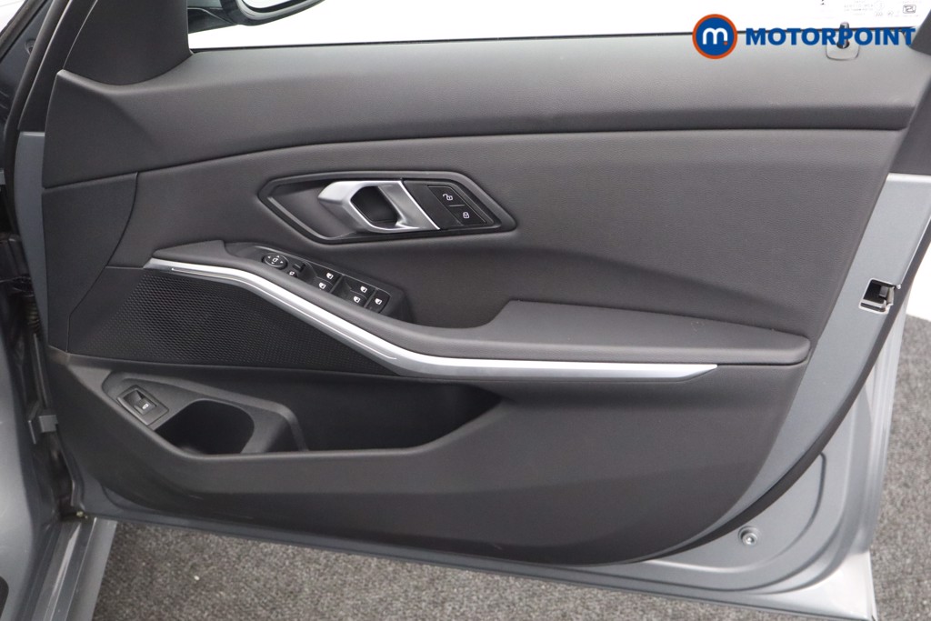 BMW 3 Series Sport Automatic Petrol Estate - Stock Number (1546884) - 15th supplementary image