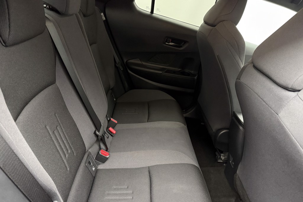 Toyota C-Hr Design Automatic Petrol-Electric Hybrid SUV - Stock Number (1546888) - 15th supplementary image