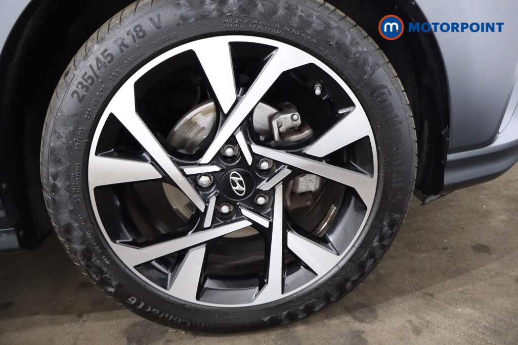 Hyundai Kona Premium Manual Petrol-Electric Hybrid SUV - Stock Number (1546916) - 12th supplementary image