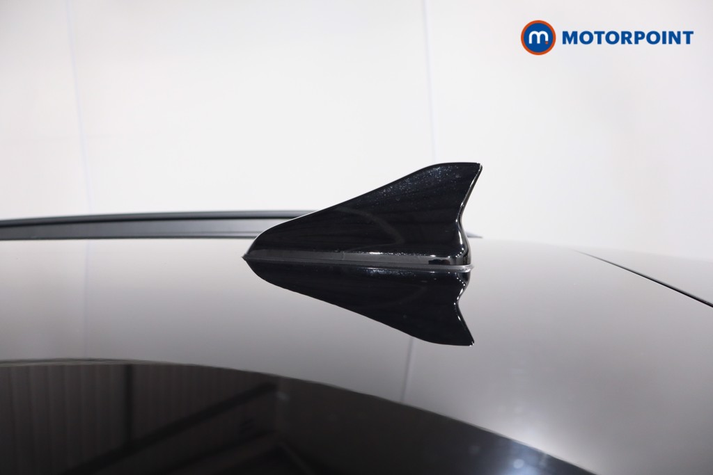 Hyundai Kona Premium Manual Petrol-Electric Hybrid SUV - Stock Number (1546916) - 18th supplementary image