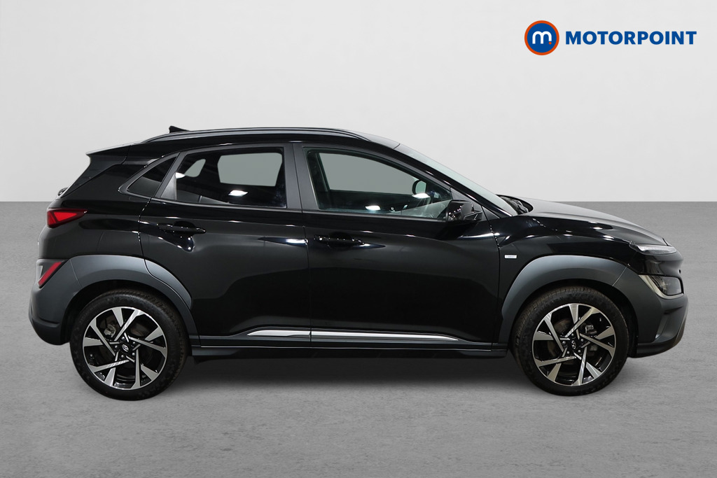 Hyundai Kona Premium Manual Petrol-Electric Hybrid SUV - Stock Number (1546916) - Drivers side