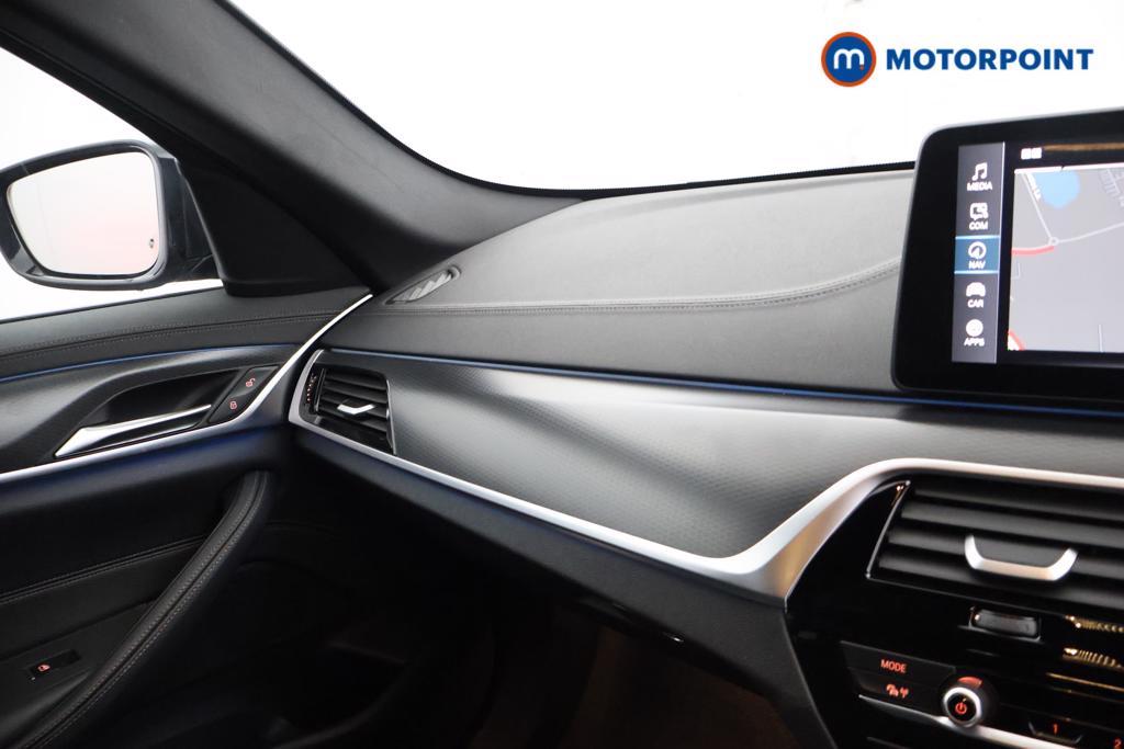 BMW 5 Series M Sport Automatic Petrol Plug-In Hybrid Estate - Stock Number (1546970) - 7th supplementary image