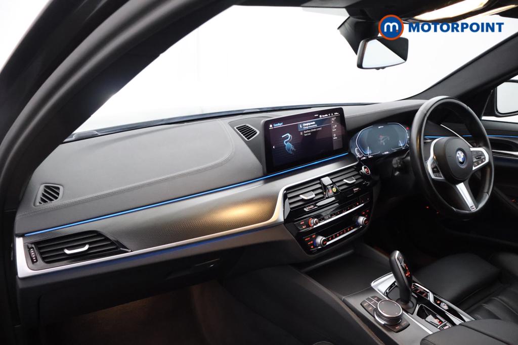 BMW 5 Series M Sport Automatic Petrol Plug-In Hybrid Estate - Stock Number (1546974) - 14th supplementary image