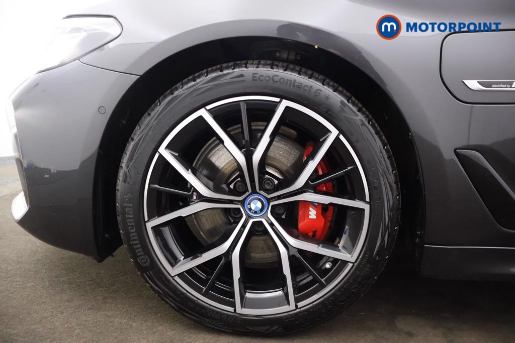 BMW 5 Series M Sport Automatic Petrol Plug-In Hybrid Estate - Stock Number (1546974) - 22nd supplementary image