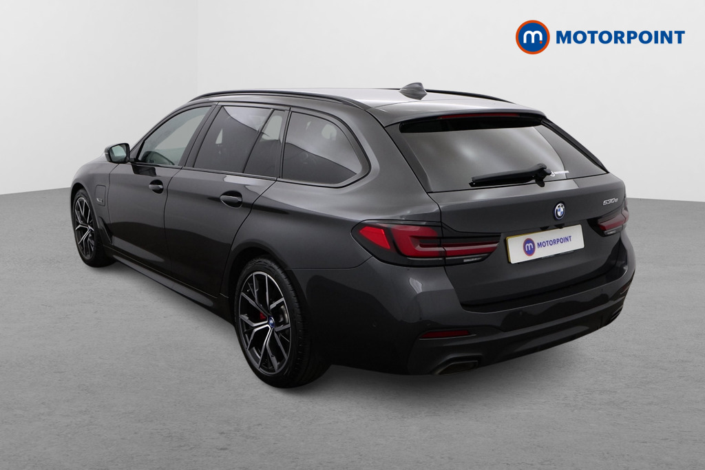 BMW 5 Series M Sport Automatic Petrol Plug-In Hybrid Estate - Stock Number (1546974) - Passenger side rear corner