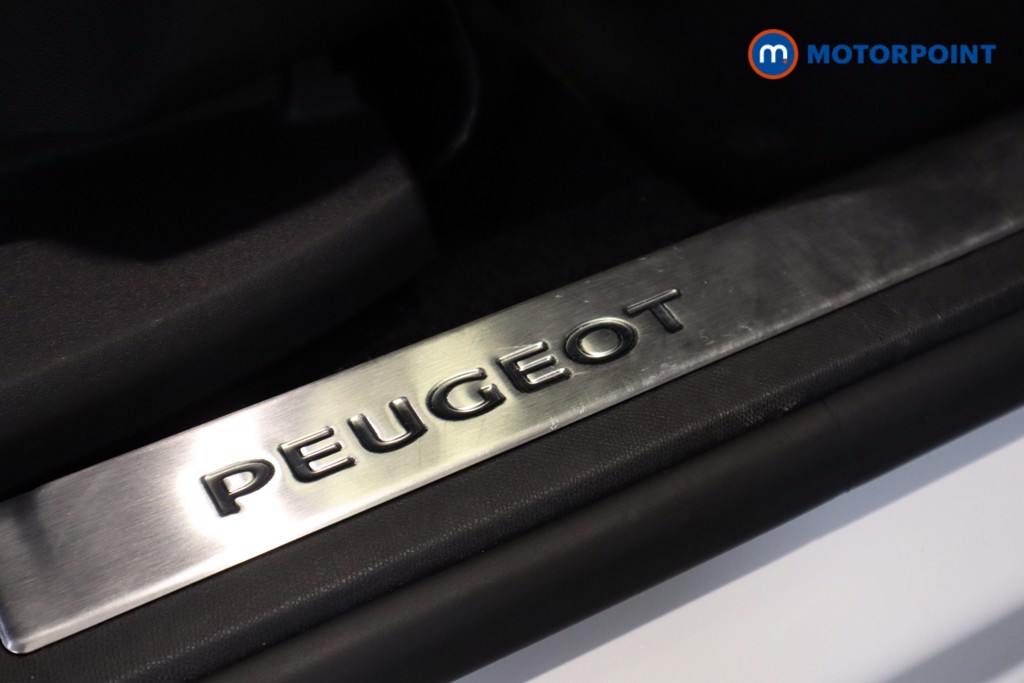 Peugeot 3008 GT Automatic Petrol SUV - Stock Number (1547006) - 14th supplementary image