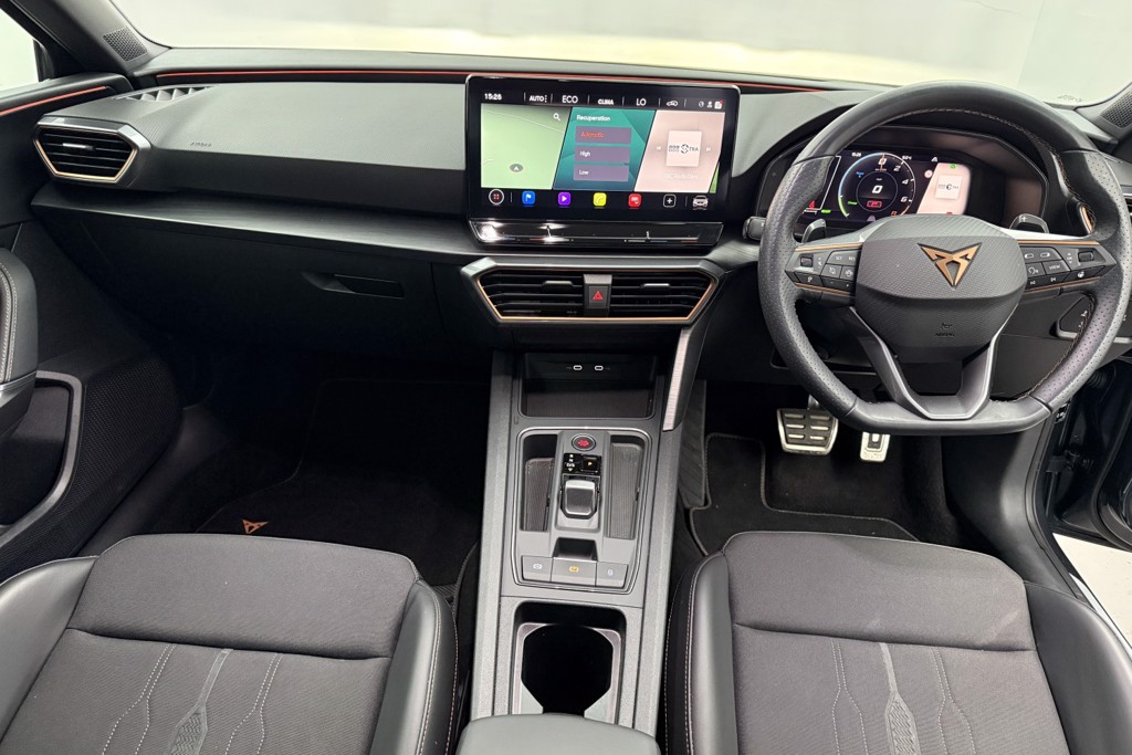 Cupra Leon VZ2 Automatic Petrol Plug-In Hybrid Hatchback - Stock Number (1547044) - 8th supplementary image