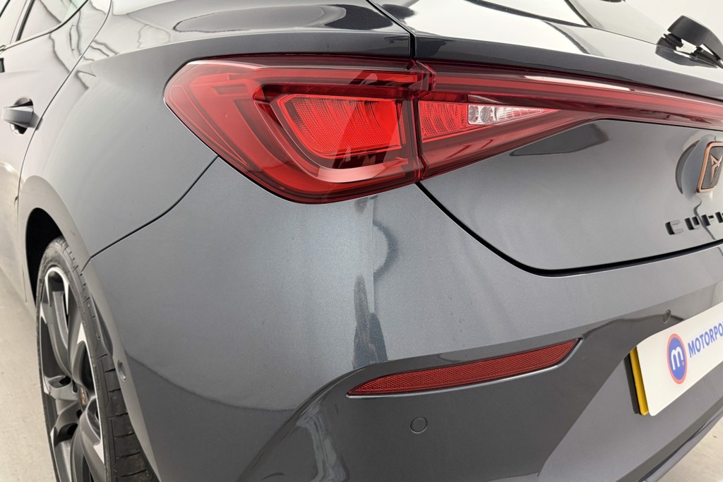 Cupra Leon VZ2 Automatic Petrol Plug-In Hybrid Hatchback - Stock Number (1547044) - 17th supplementary image