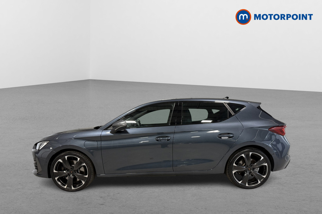 Cupra Leon VZ2 Automatic Petrol Plug-In Hybrid Hatchback - Stock Number (1547044) - Drivers side rear corner