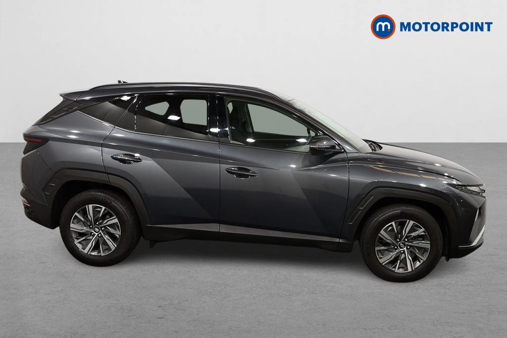 Hyundai Tucson Se Connect Manual Petrol SUV - Stock Number (1547088) - Drivers side