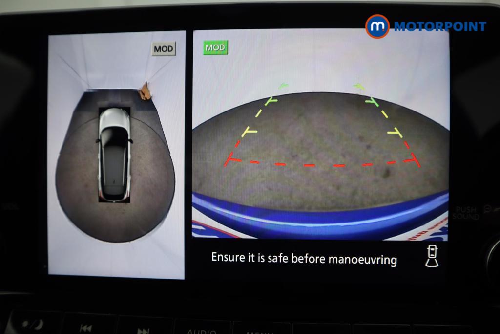 Nissan Qashqai N-Connecta Manual Petrol SUV - Stock Number (1547093) - 3rd supplementary image