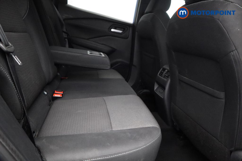 Nissan Qashqai N-Connecta Manual Petrol SUV - Stock Number (1547093) - 20th supplementary image