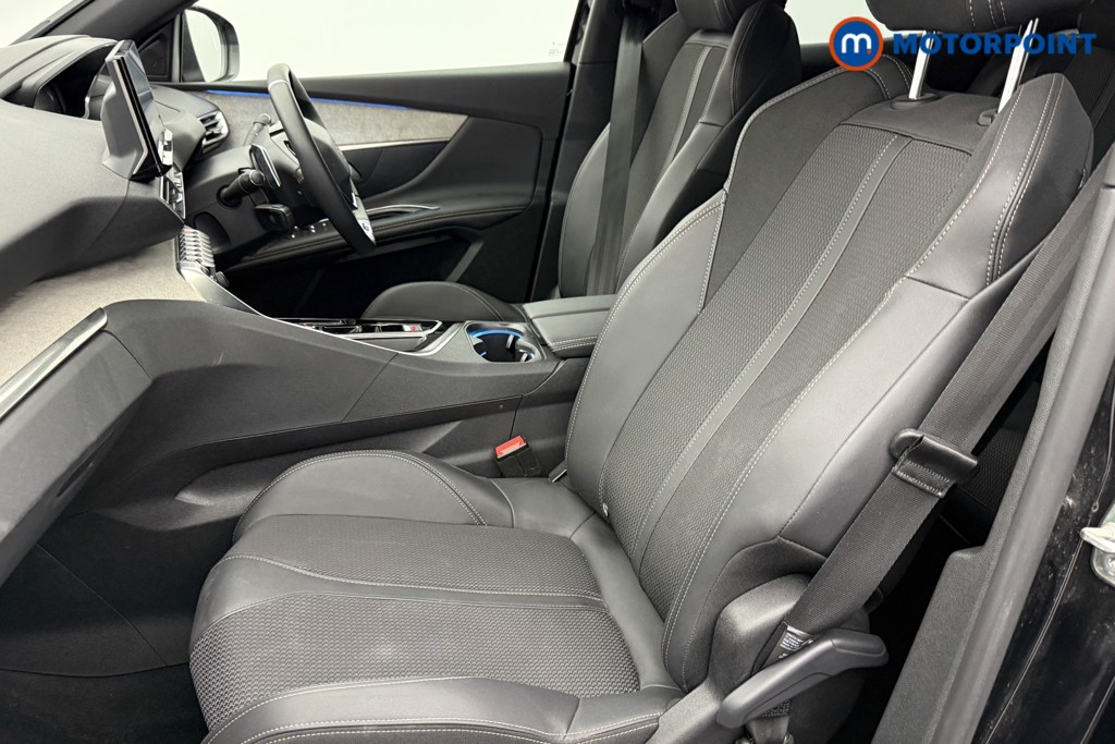 Peugeot 3008 GT Automatic Petrol SUV - Stock Number (1547157) - 23rd supplementary image