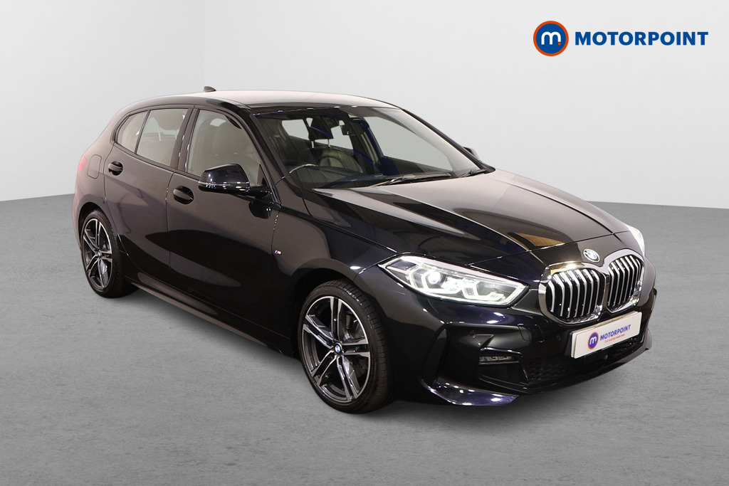 BMW 1 Series M Sport Manual Diesel Hatchback - Stock Number (1547169) - Drivers side front corner