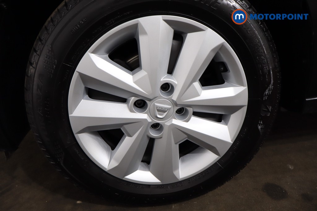 Dacia Sandero Comfort Manual Petrol Hatchback - Stock Number (1547246) - 9th supplementary image