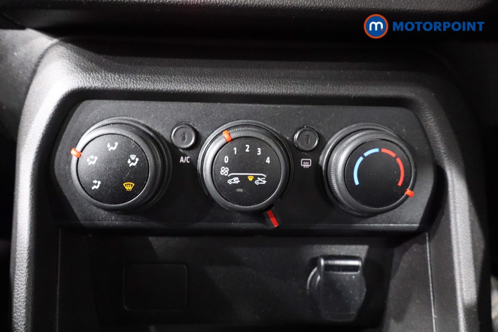 Dacia Sandero Comfort Manual Petrol Hatchback - Stock Number (1547246) - 13th supplementary image