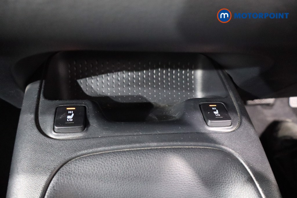 Toyota Corolla Gr Sport Automatic Petrol-Electric Hybrid Hatchback - Stock Number (1547692) - 17th supplementary image