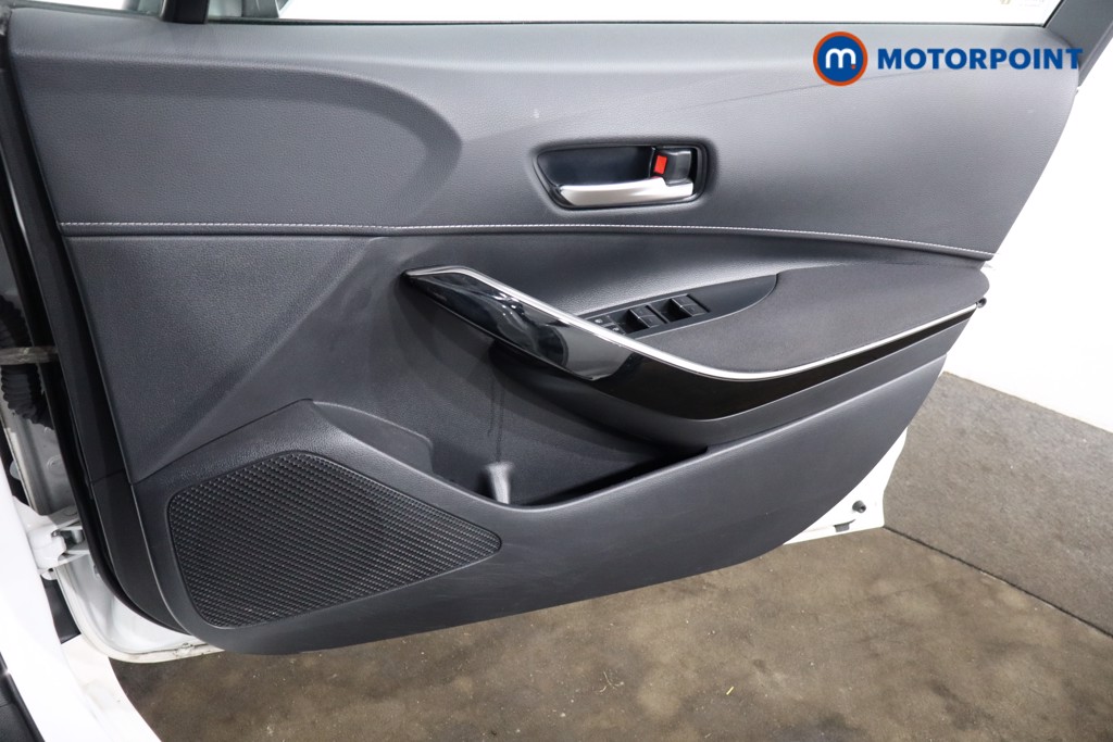 Toyota Corolla Gr Sport Automatic Petrol-Electric Hybrid Hatchback - Stock Number (1547692) - 24th supplementary image
