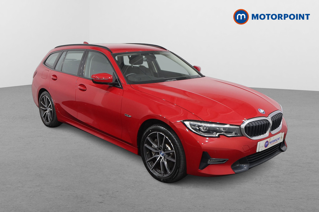 BMW 3 Series Sport Pro Automatic Petrol Plug-In Hybrid Estate - Stock Number (1547821) - Drivers side front corner