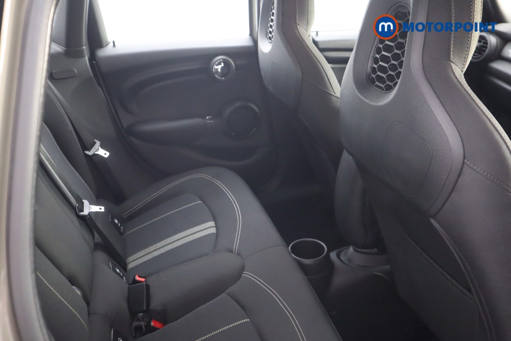 Mini Hatchback Cooper Sport Manual Petrol Hatchback - Stock Number (1548163) - 6th supplementary image