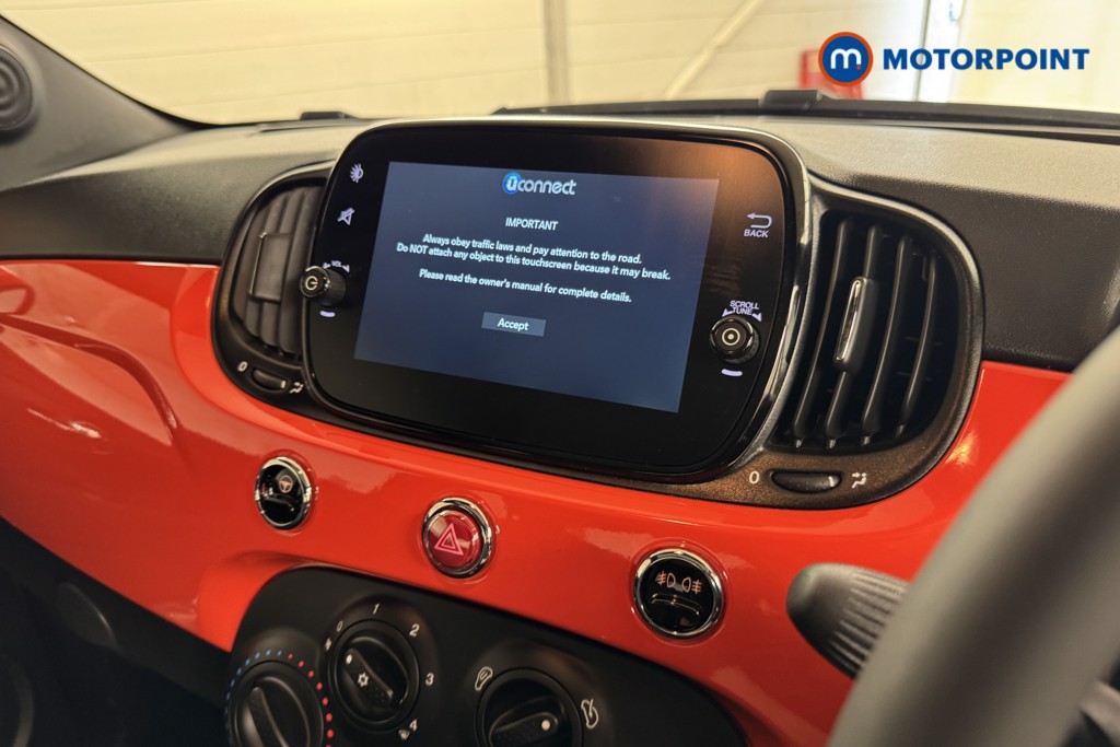 Fiat 500 1.0 Mild Hybrid 3Dr Manual Petrol-Electric Hybrid Hatchback - Stock Number (1548280) - 2nd supplementary image