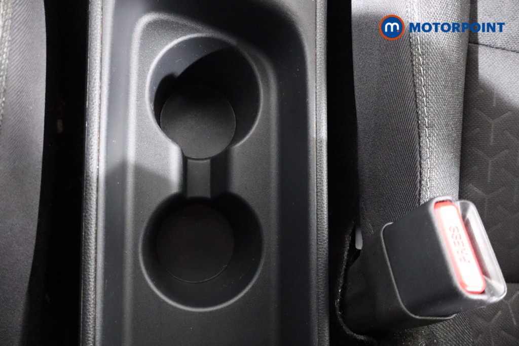 Toyota Yaris Cross Design Automatic Petrol-Electric Hybrid Estate - Stock Number (1548433) - 17th supplementary image