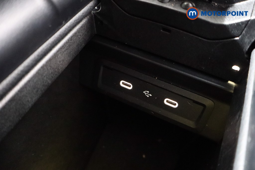 Mercedes-Benz B Class Amg Line Automatic Petrol Hatchback - Stock Number (1548650) - 20th supplementary image