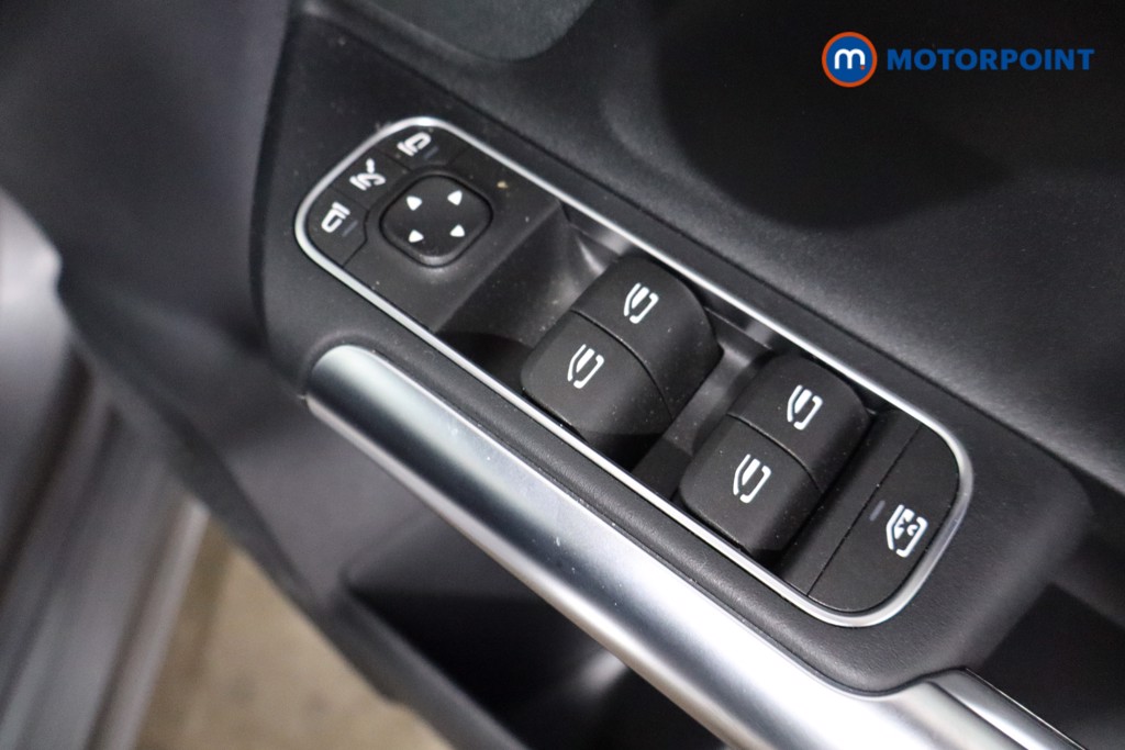 Mercedes-Benz B Class Amg Line Automatic Petrol Hatchback - Stock Number (1548650) - 24th supplementary image
