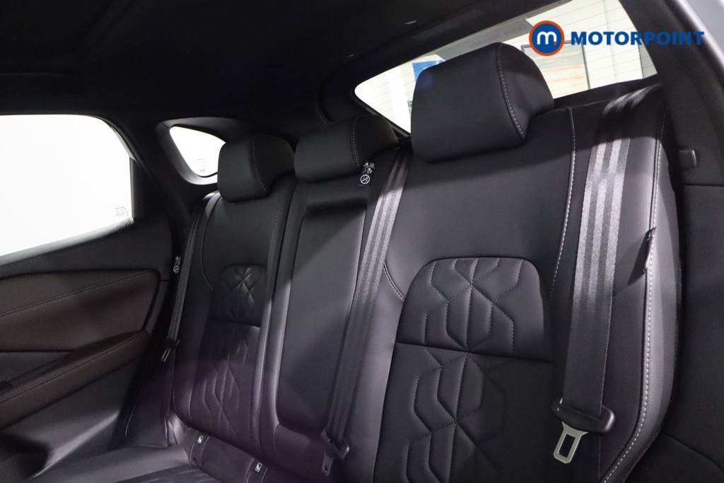 Nissan Qashqai Tekna Automatic Petrol-Electric Hybrid SUV - Stock Number (1548704) - 5th supplementary image